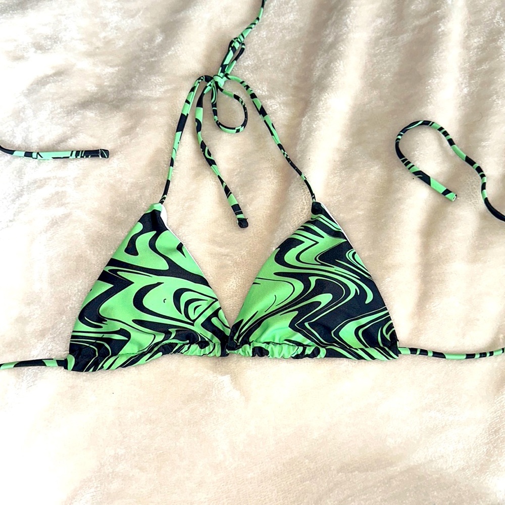 Bikini top